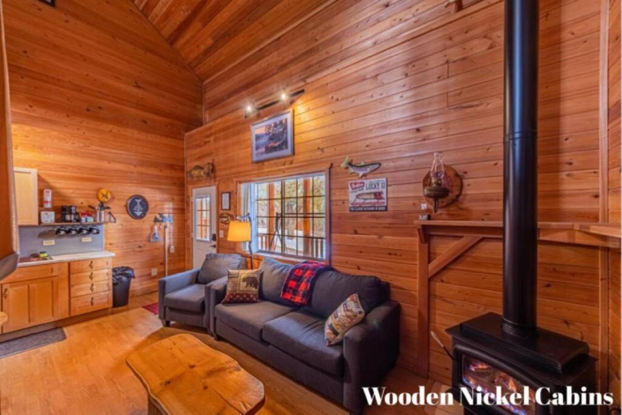 Cabin #3 Rainbow Trout - Pet Friendly- Sleeps 6 - Playground & Game Room Пейсон Экстерьер фото